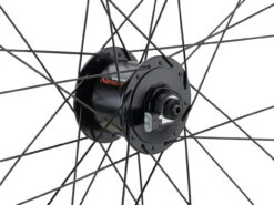 Urban Acera V-Brake DT Swiss 535 28" Laufradsatz -Fahrradzubehör 396797