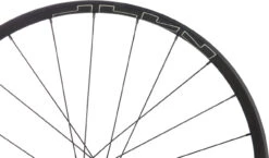 Shimano WH-MT601-TL-B Disc Center Lock 27,5" Laufradsatz -Fahrradzubehör 428007