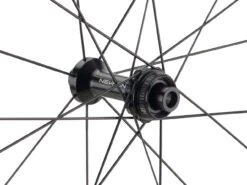Newmen Advanced SL R.38 Streem Disc Center Lock Carbon 28" Laufradsatz -Fahrradzubehör 453423