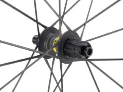 Mavic Cosmic Ultimate UST Disc Center Lock Carbon Laufradsatz -Fahrradzubehör 484858